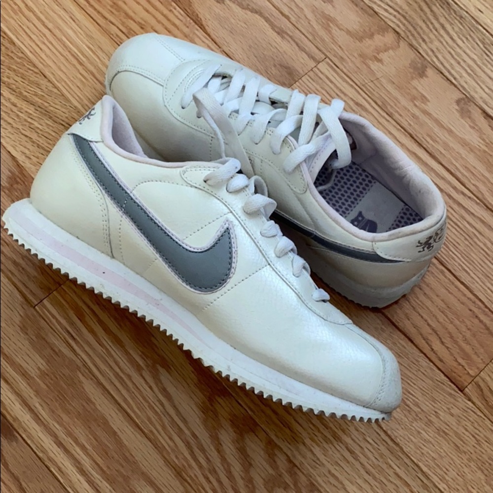 Nike Cortez, like new. Size 7.5